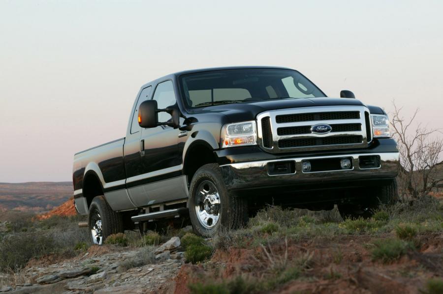  Ford F-350 Super Duty 2005 года  (фото 35 из 39)